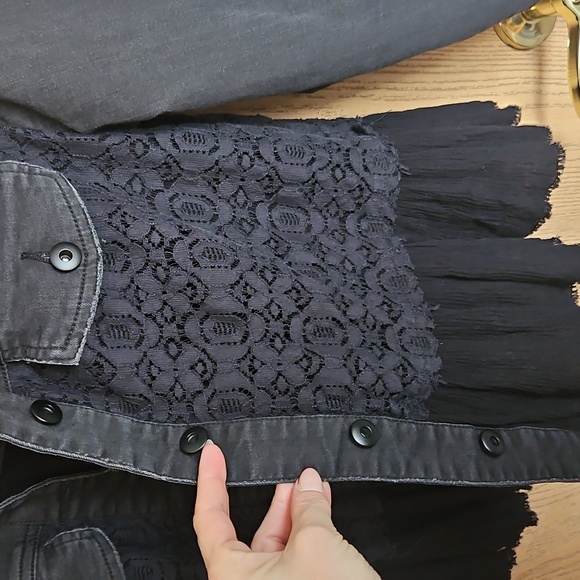 Free People Women's Black Denim Jacket with Lace Detail - Picture 3 of 9